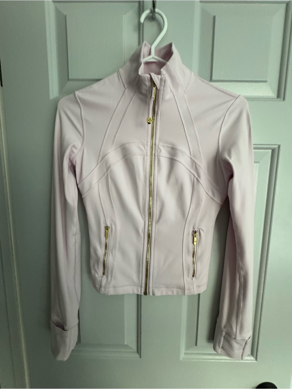 Lululemon- Define Cropped Jacket Nulu (Light pink w/ gold hardware) - size 4